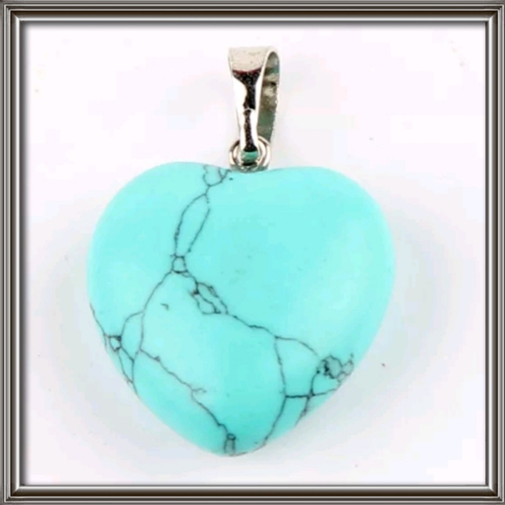 Turquoise heart pendant & necklace.